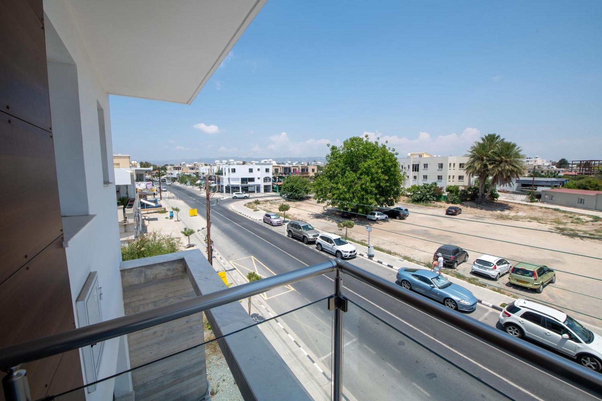 Dream- Downtown-Studios Paphos Exteriör bild