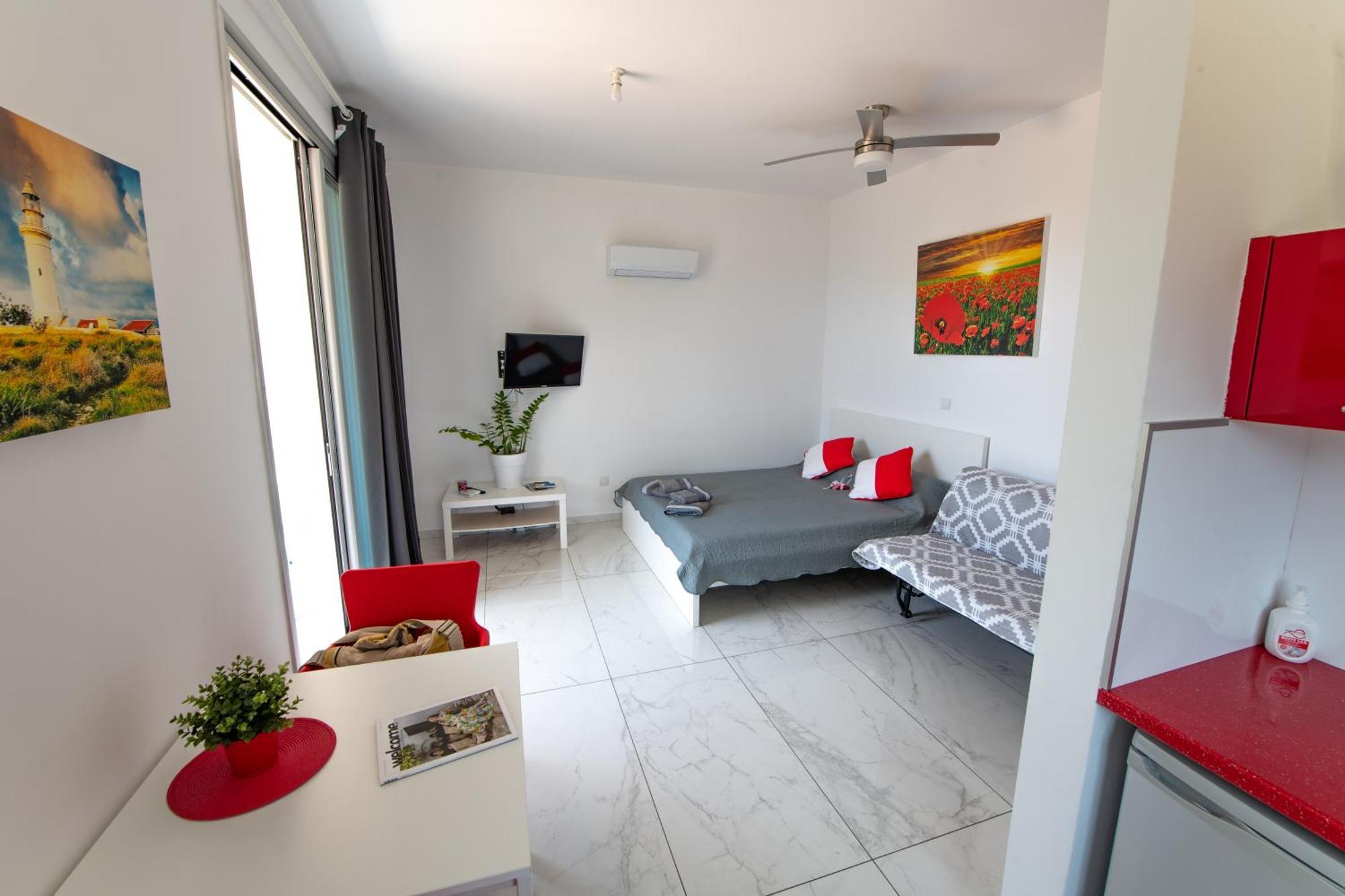 Dream- Downtown-Studios Paphos Exteriör bild